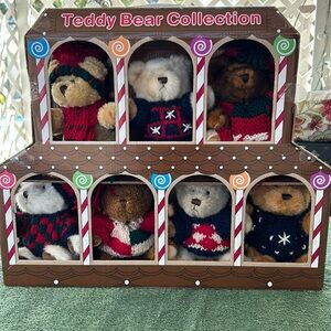 🩷HOST PICK🩷Vintage Teddy Bear NIB 7 Bears with Crocheted Hat Scarf Sweaters NEW